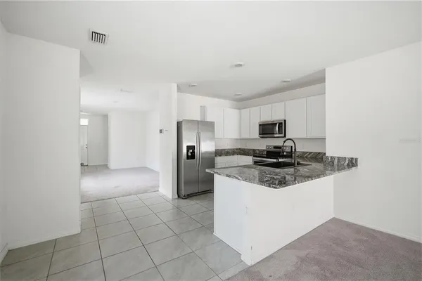 $2,350 | 5217 Hillside Meadow Place, Tampa, FL 33610