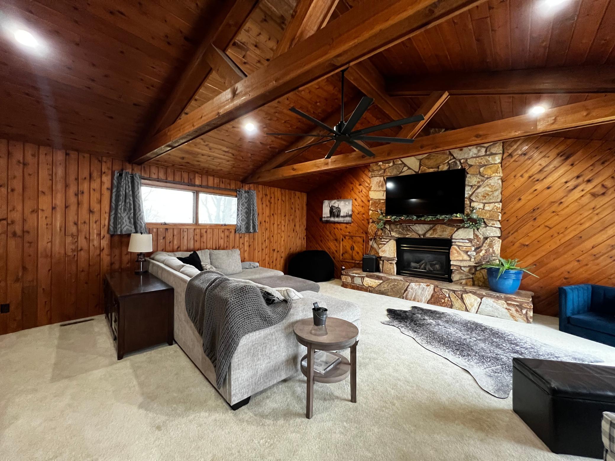 442 4th Street Dawson, MN 56232 - Photo 4 of 46