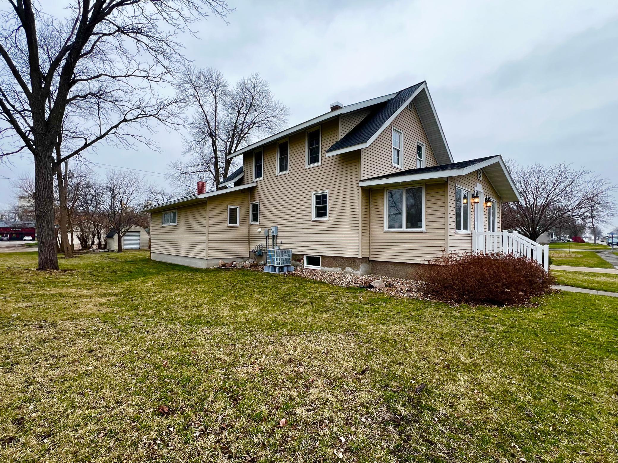 442 4th Street Dawson, MN 56232 - Photo 43 of 46