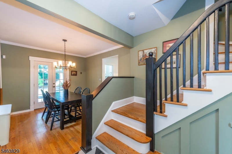 133 Buckingham Road Montclair, NJ 07043 - Photo 4 of 31 Gallery Image 4