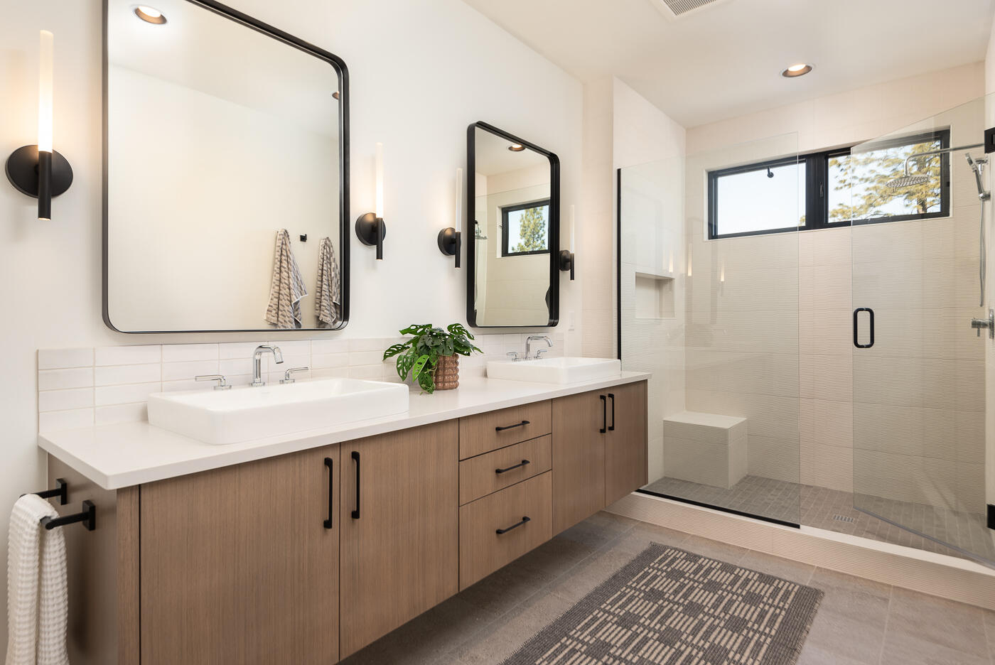 1180 Northwest Skyline Ranch Road, Unit LOT 129 Bend, OR 97703 - Photo 22 of 42 Primary Bathroom