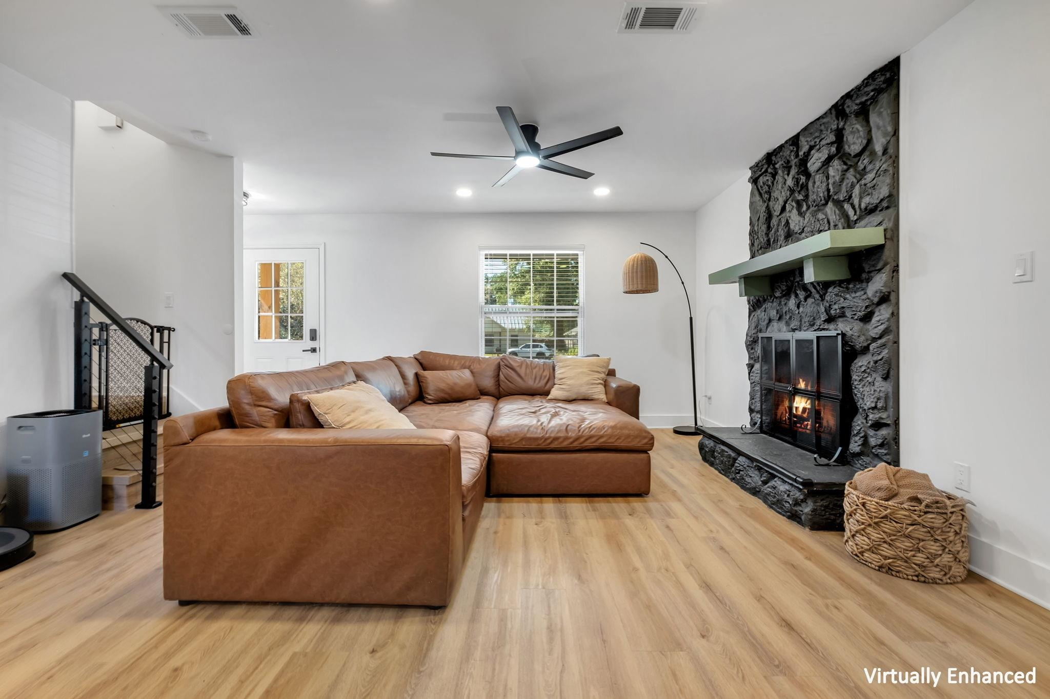 246 Intrepid Court Tallahassee, FL 32312 - Photo 7 of 37