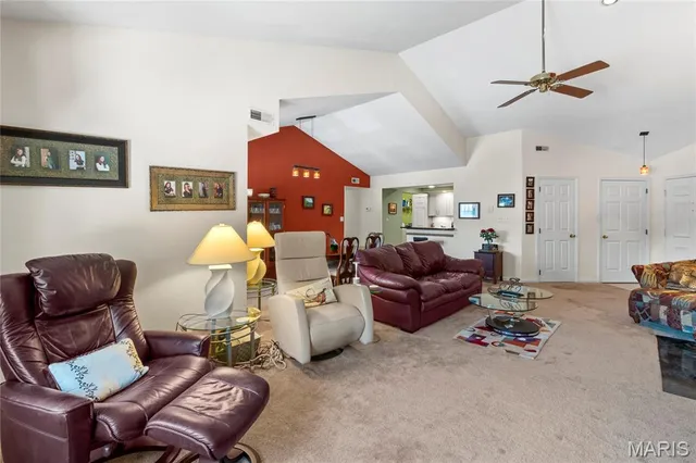 $222,500 | 4501 Eli Drive, Unit I, St. Louis, MO 63128