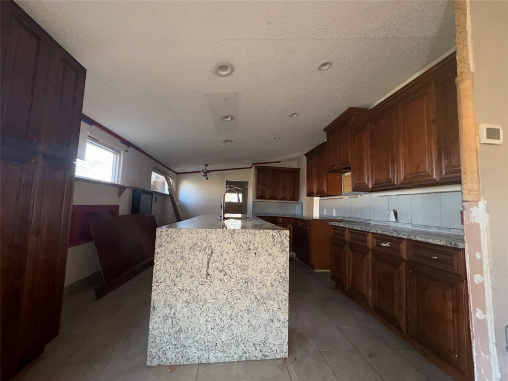 124 Mountain Ridge South Cresson, TX 76035 - Photo 17 of 21