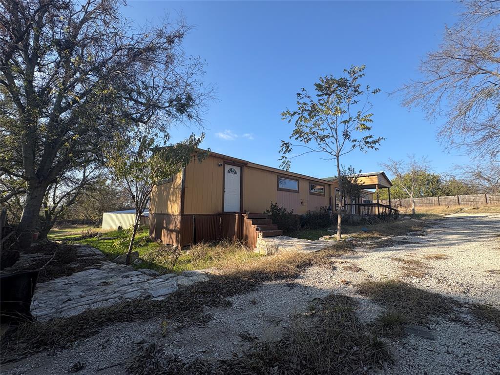 124 Mountain Ridge South Cresson, TX 76035 - Photo 4 of 21