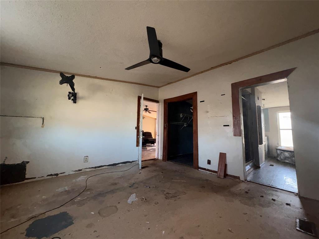 124 Mountain Ridge South Cresson, TX 76035 - Photo 9 of 21