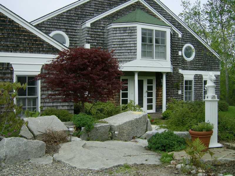 19 Mayo Point Road Castine, ME 04421 - Photo 4 of 34 Exterior Front. Approach