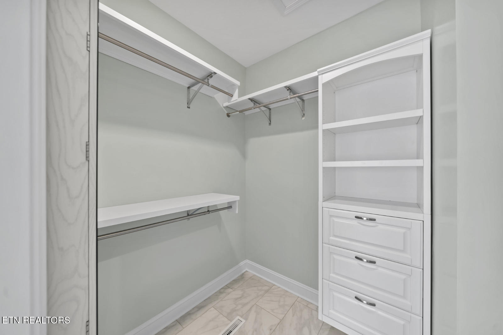 485 Broadberry Avenue Oak Ridge, TN 37830 - Photo 34 of 60 DSC07032