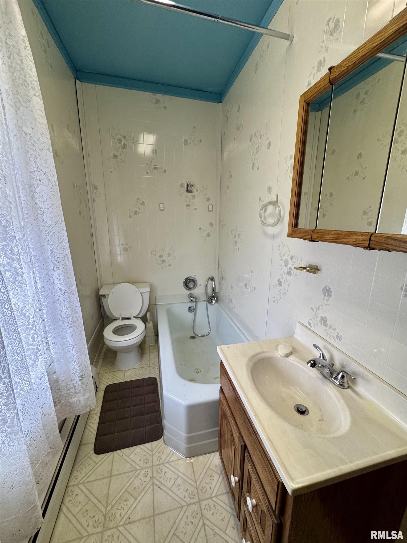 699 Baxter Court Canton, IL 61520 - Photo 14 of 35