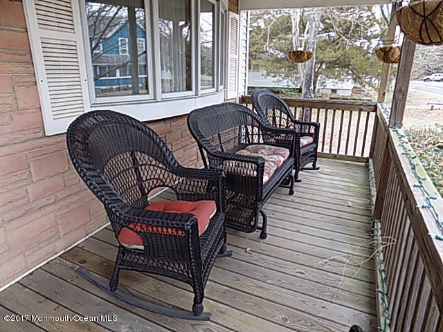 298 Cherry Quay Road Brick, NJ 08723 - Photo 4 of 18 front porch