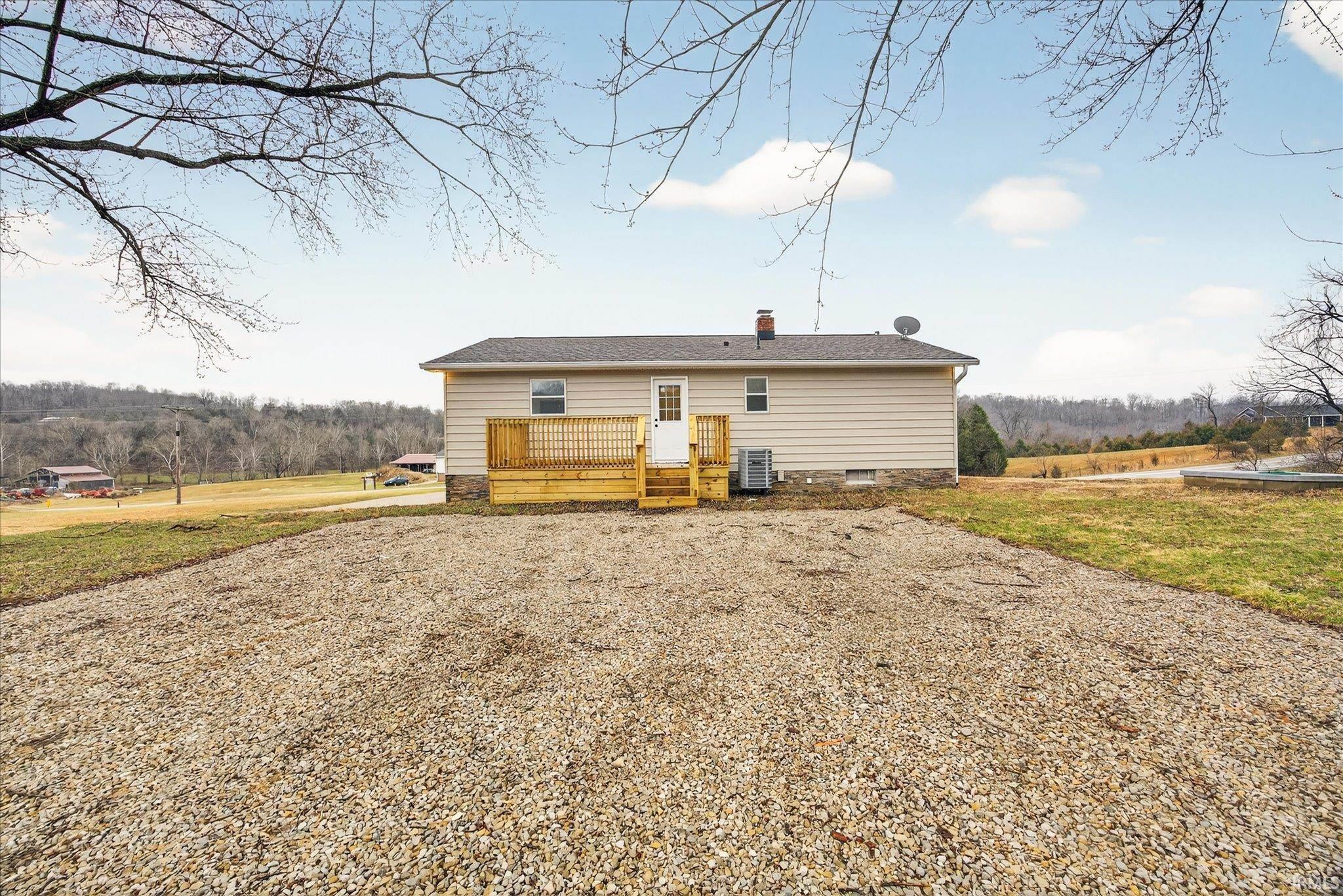 7744 Highway 43 Spencer, IN 47460 - Photo 20 of 36