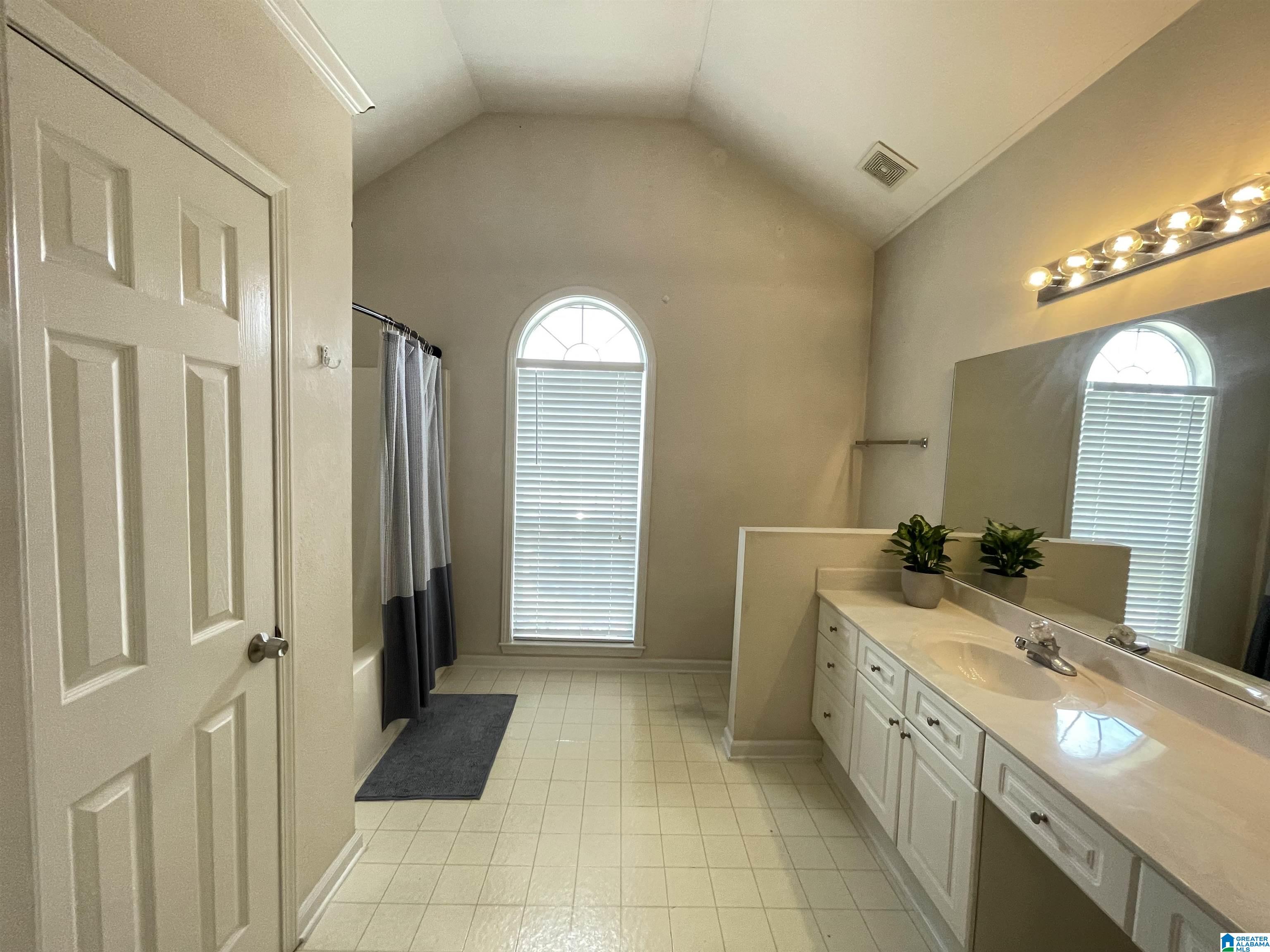 505 Walker Road Pelham, AL 35124 - Photo 19 of 44