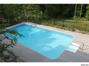 6735 Fox Ridge Circle Davidson, NC 28036 - Photo 14 of 16 Gallery Image 14
