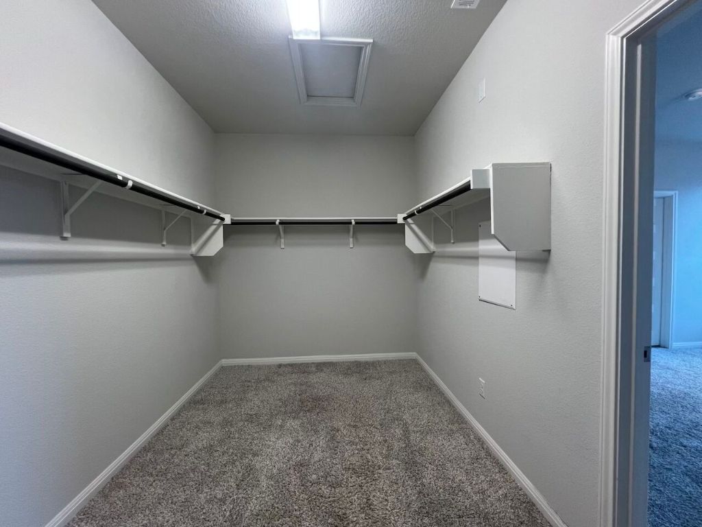 124 Old Stagecoach Road Jarrell, TX 76537 - Photo 32 of 40 wooden floor in an empty room