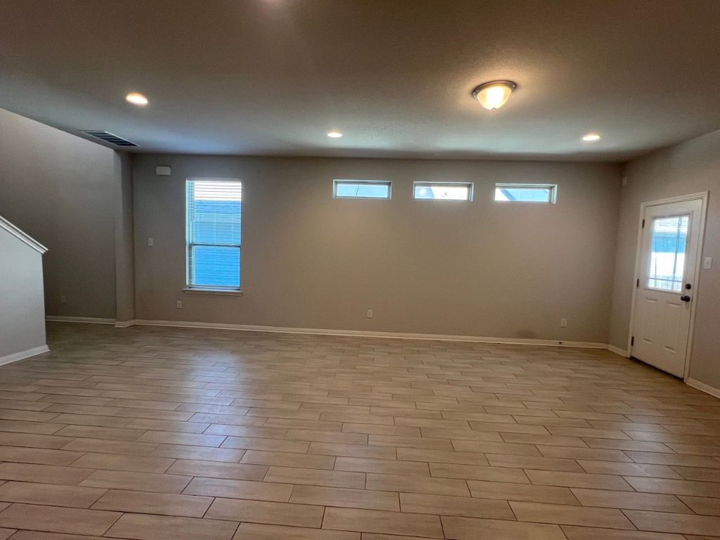 124 Old Stagecoach Road Jarrell, TX 76537 - Photo 6 of 40 a view of empty room