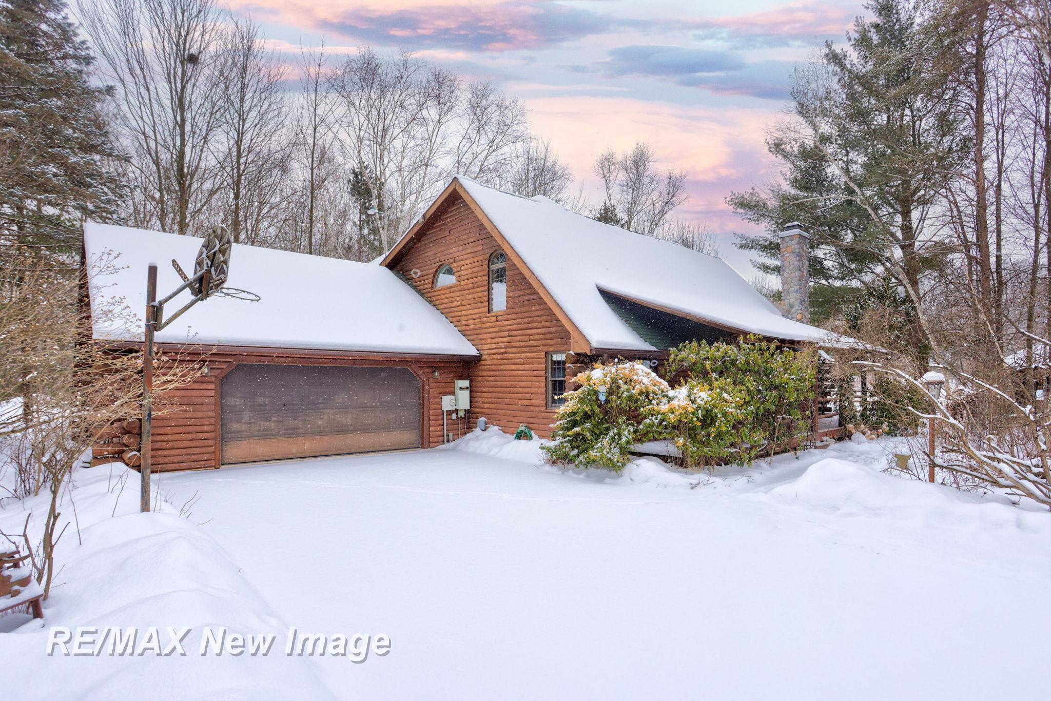 13715 Baldwin Road Chesaning, MI 48616 - Photo 4 of 84 50198787-c2e69fd8-1bde-4420-9422-dab6328f0d80.JPG