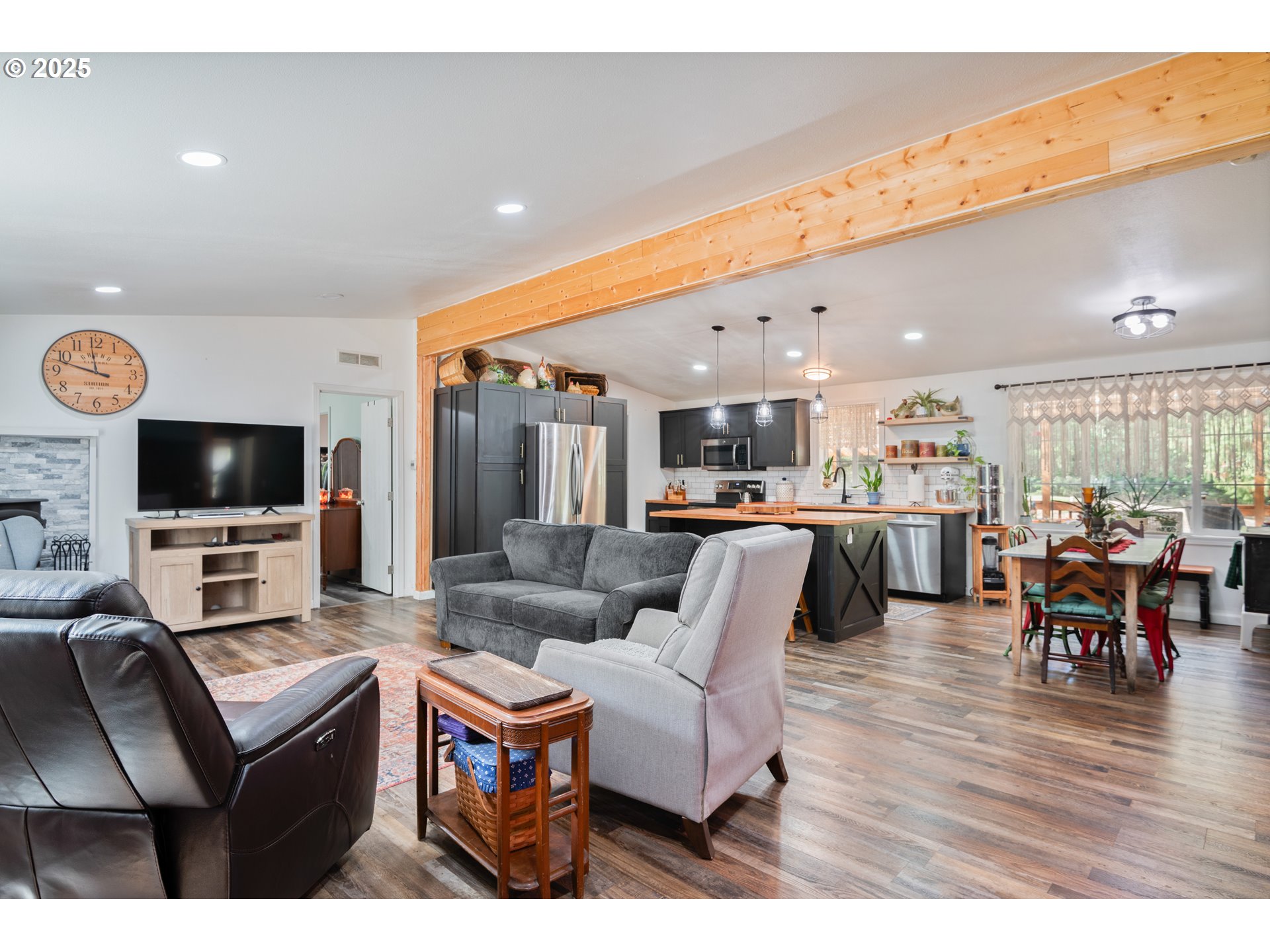 124 Vineyard Lane Winlock, WA 98596 - Photo 3 of 35