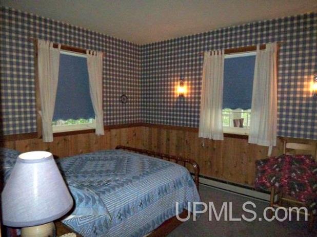 820 Blueberry Corner Road Crystal Falls, MI 49920 - Photo 9 of 25 Gallery Image 9