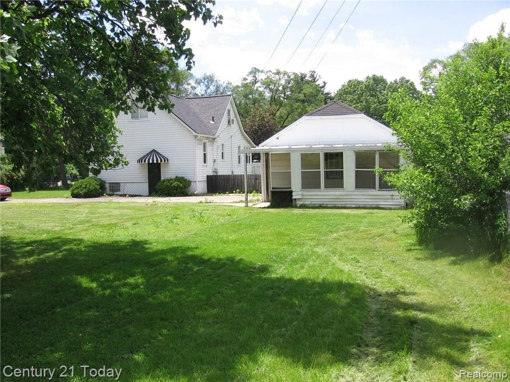 10052 Wayne Road Livonia, MI 48150 - Photo 4 of 26 IMG_1417.JPG