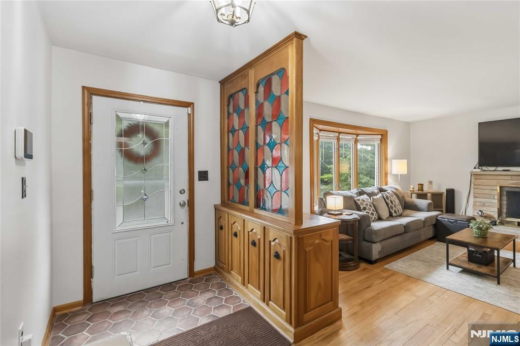 63 Valley Road Butler, NJ 07405 - Photo 6 of 33