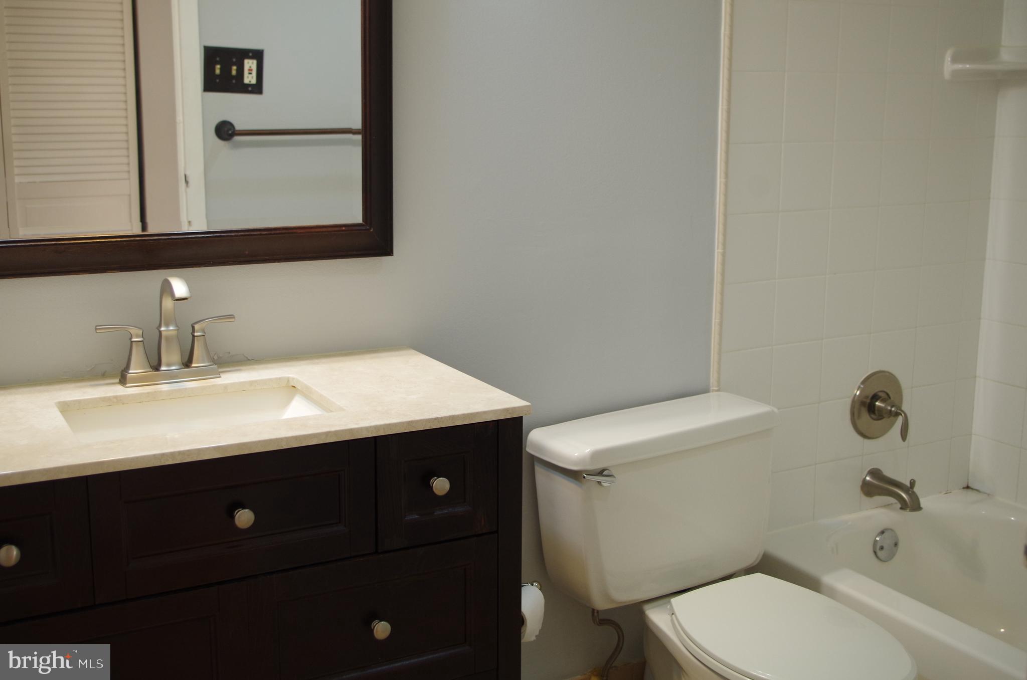 11208 Chestnut Grove Square, Unit 310 Reston, VA 20190 - Photo 15 of 20