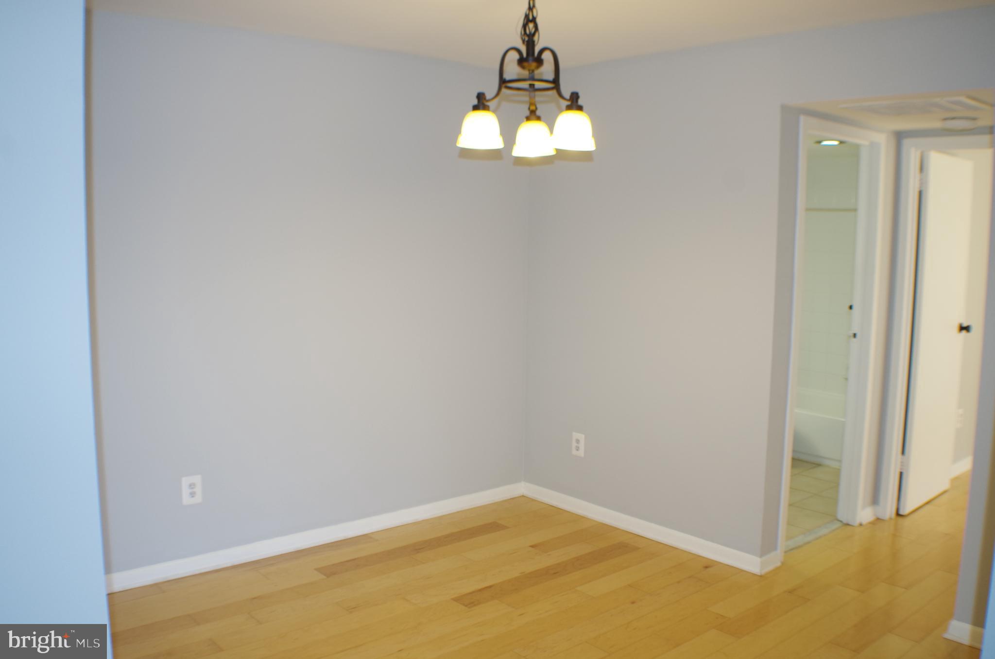 11208 Chestnut Grove Square, Unit 310 Reston, VA 20190 - Photo 3 of 20