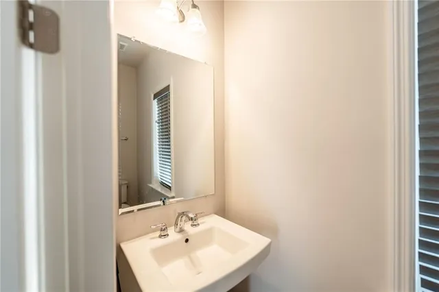 $2,950 | 3107 Weavers Alley, Bridgeville, PA 15017