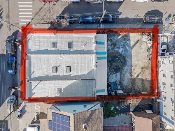 $1,800,000 | 106-01 Liverpool Street | Jamaica