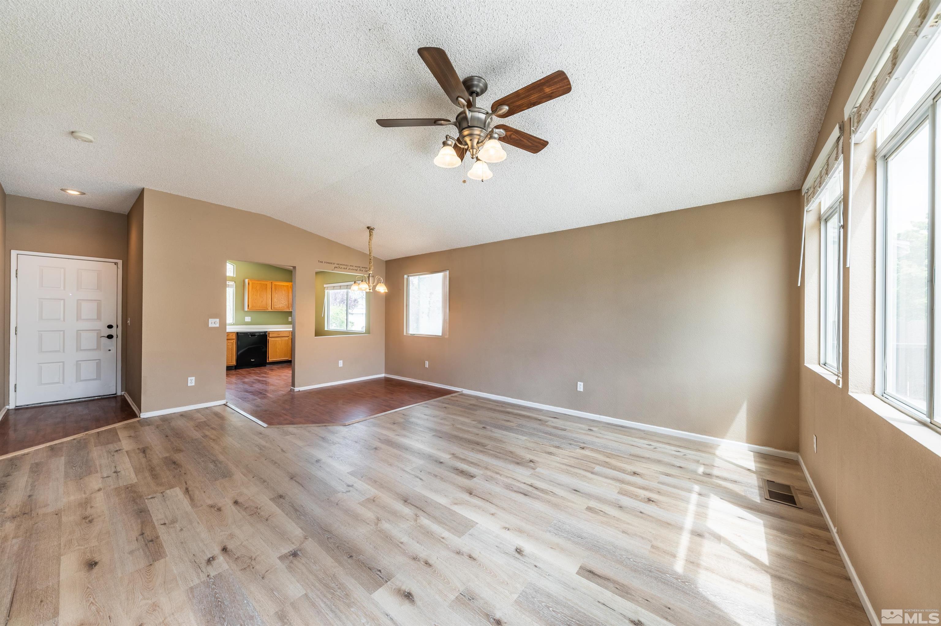 8128 Anchor Point Drive Reno, NV 89506 - Photo 4 of 14 Photo 4