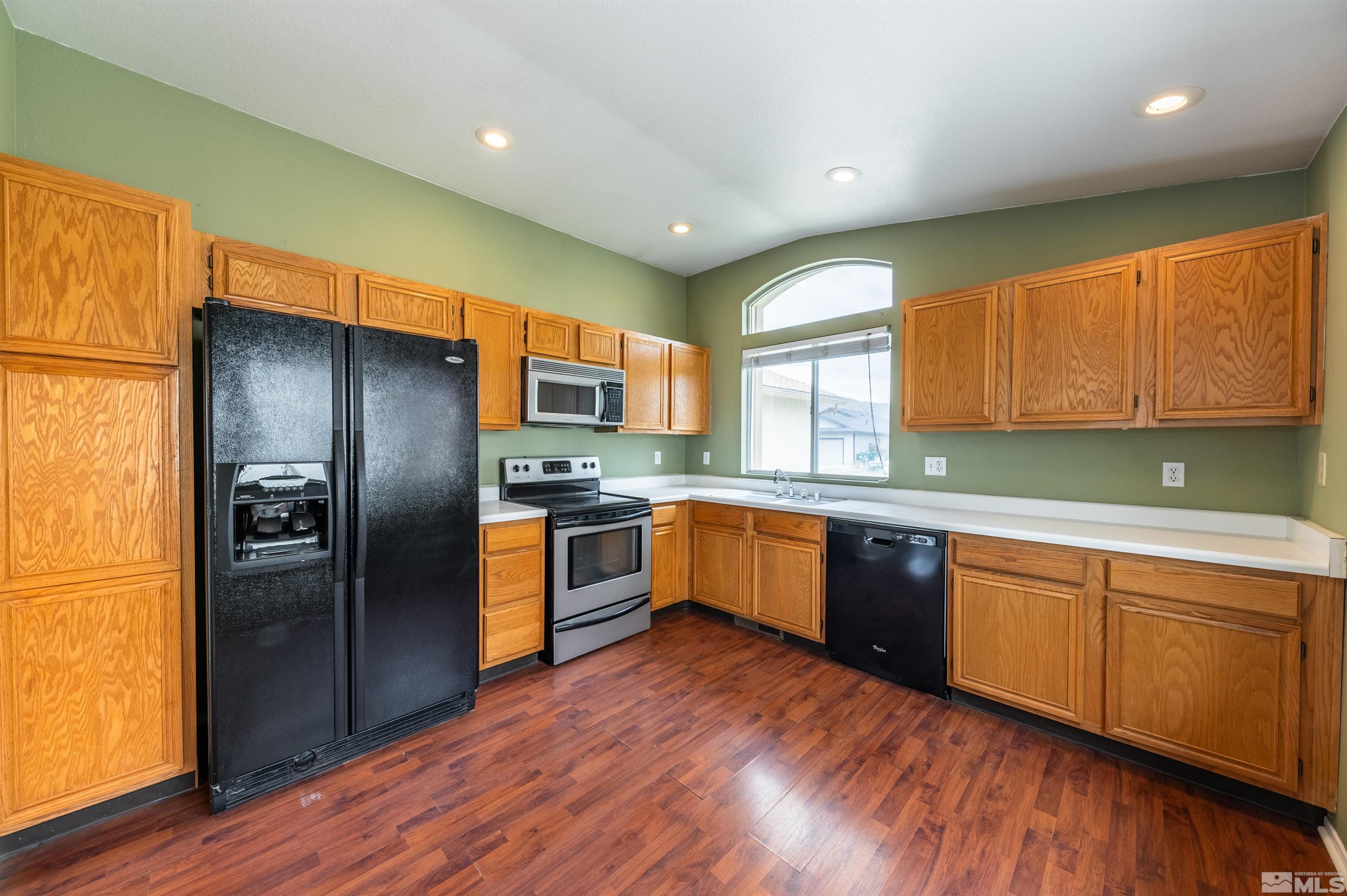 8128 Anchor Point Drive Reno, NV 89506 - Photo 8 of 14 Photo 8