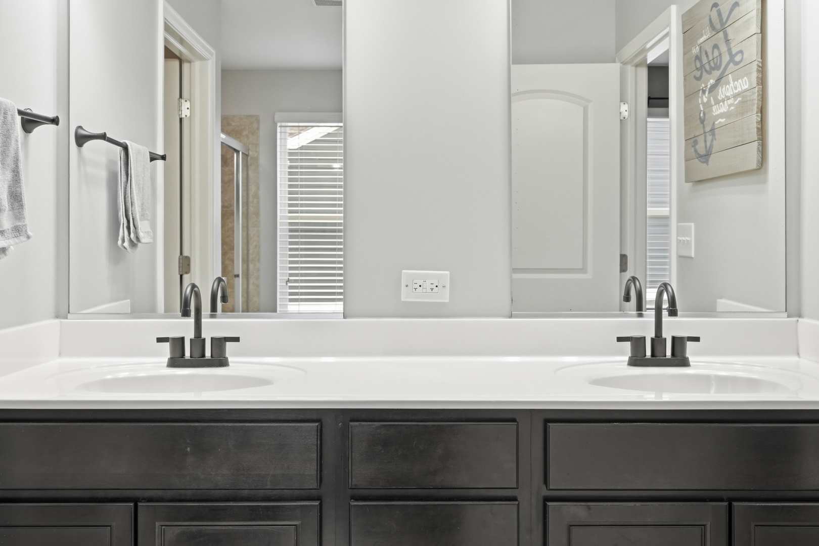2032 Rownham Hill Road New Lenox, IL 60451 - Photo 24 of 38 Gallery Image 24