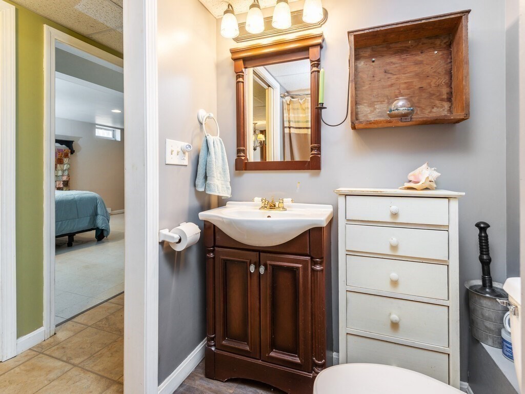 127 Dennison Cross Road Southbridge, MA 01550 - Photo 25 of 35 Gallery Image 25
