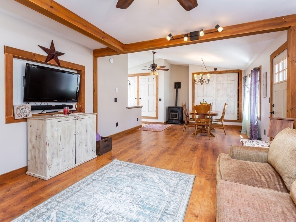 127 Dennison Cross Road Southbridge, MA 01550 - Photo 7 of 35 Gallery Image 7