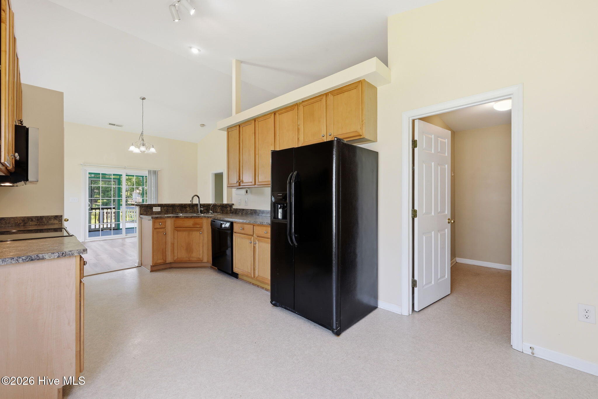 112 Bermuda View New Bern, NC 28560 - Photo 16 of 55
