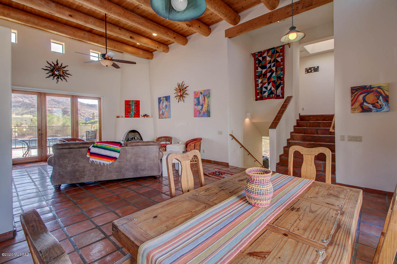 4070 Larkspur Road Tucson, AZ 85749 - Photo 5 of 46 Gallery Image 5