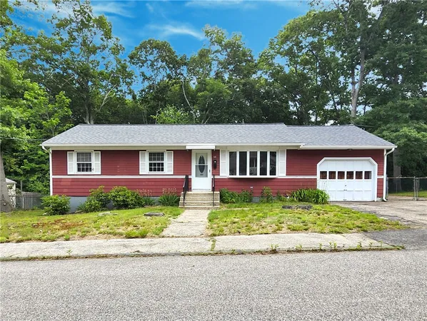 $379,900 | 68 Laurel Avenue, Coventry, RI 02816