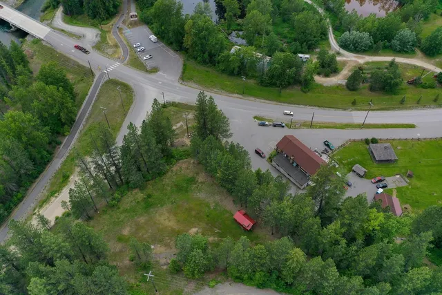 $739,000 | Nka Nka Coeur D'alene River Road, Kingston, ID 83839