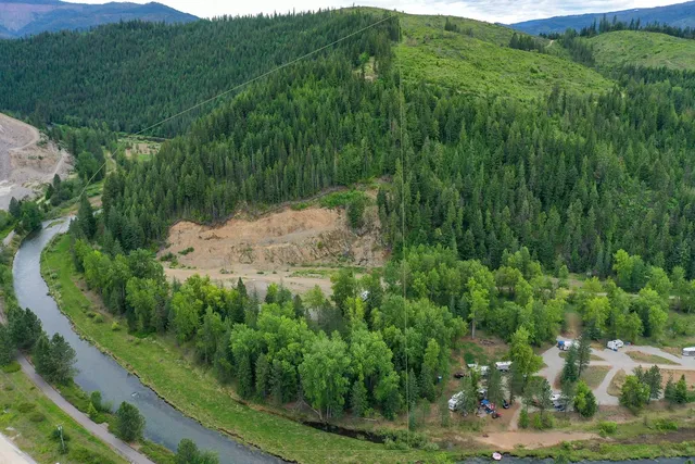 $739,000 | Nka Nka Coeur D'alene River Road, Kingston, ID 83839