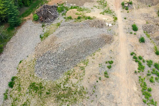 $739,000 | Nka Nka Coeur D'alene River Road, Kingston, ID 83839