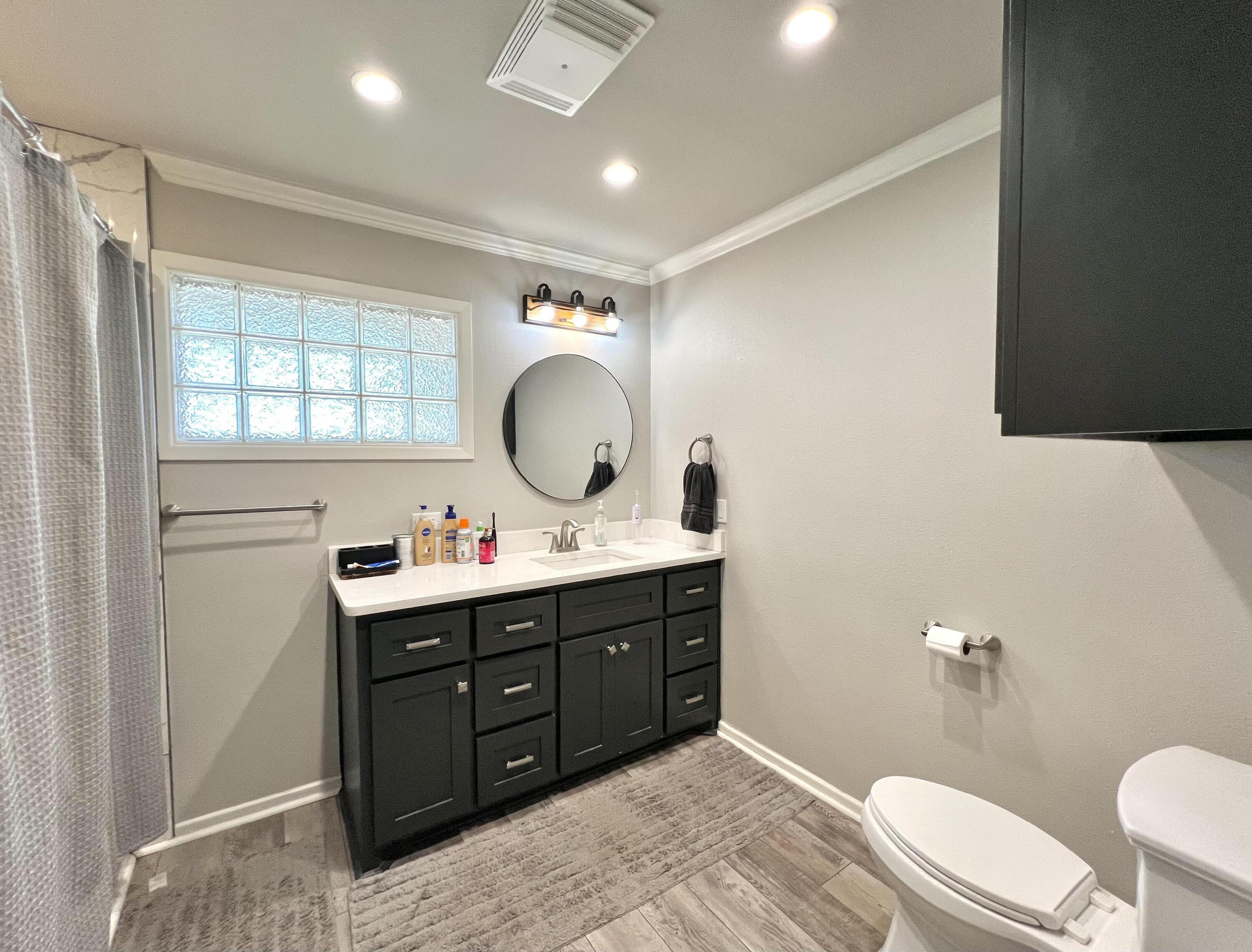 3301 39th Street Lubbock, TX 79413 - Photo 11 of 17 806410D8-EEDC-4D7A-8D43-BC5850210904_1_2