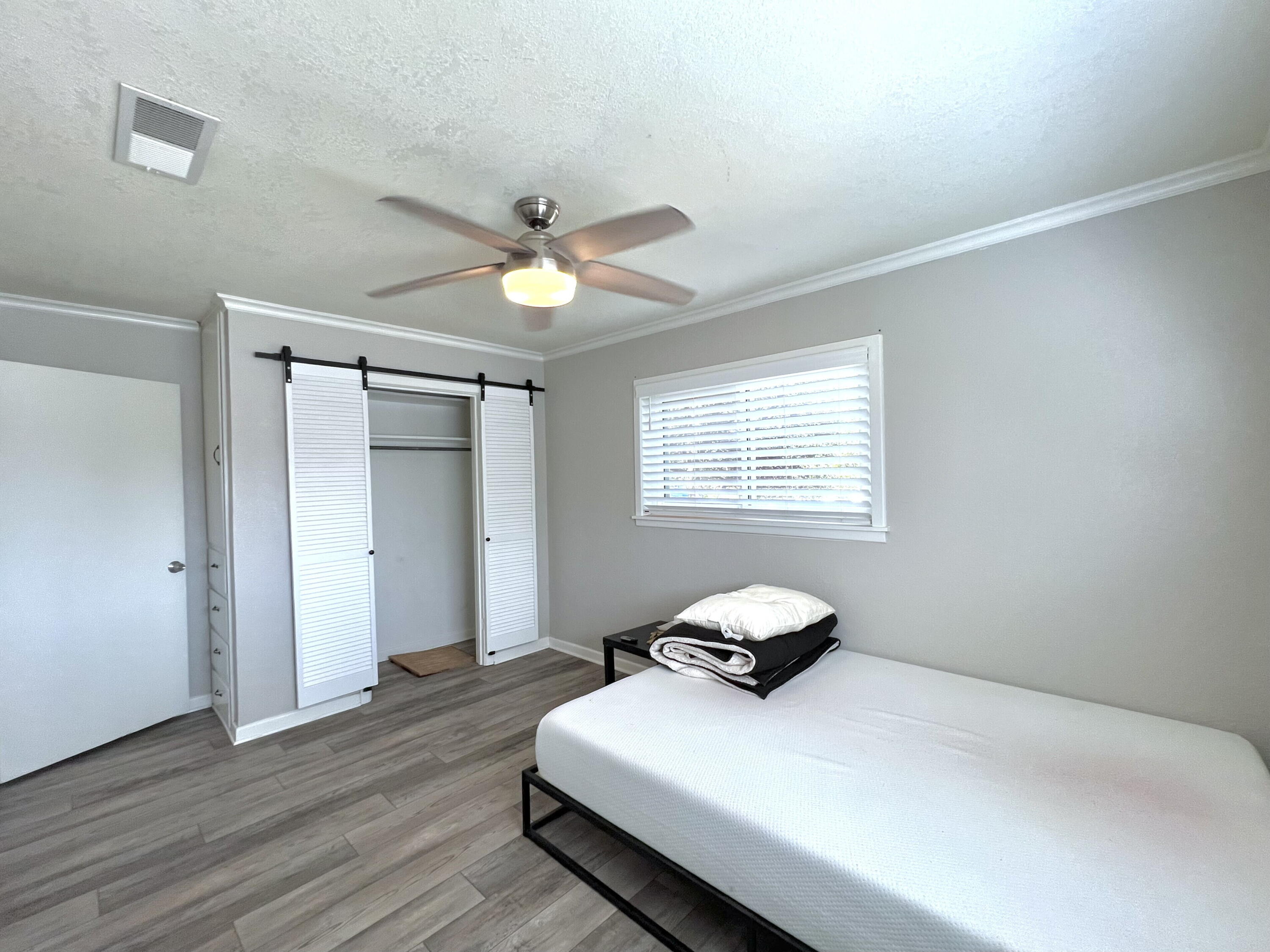 3301 39th Street Lubbock, TX 79413 - Photo 9 of 17 IMG_1556
