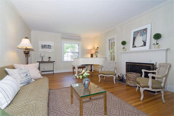 64 Evelyn Road Newton, MA 02468 - Photo 8 of 30 Gallery Image 8