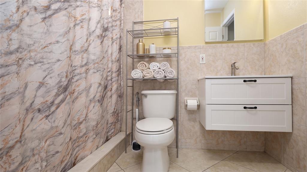 6424 Yorkshire Road Tampa, FL 33634 - Photo 14 of 59 Gallery Image 14