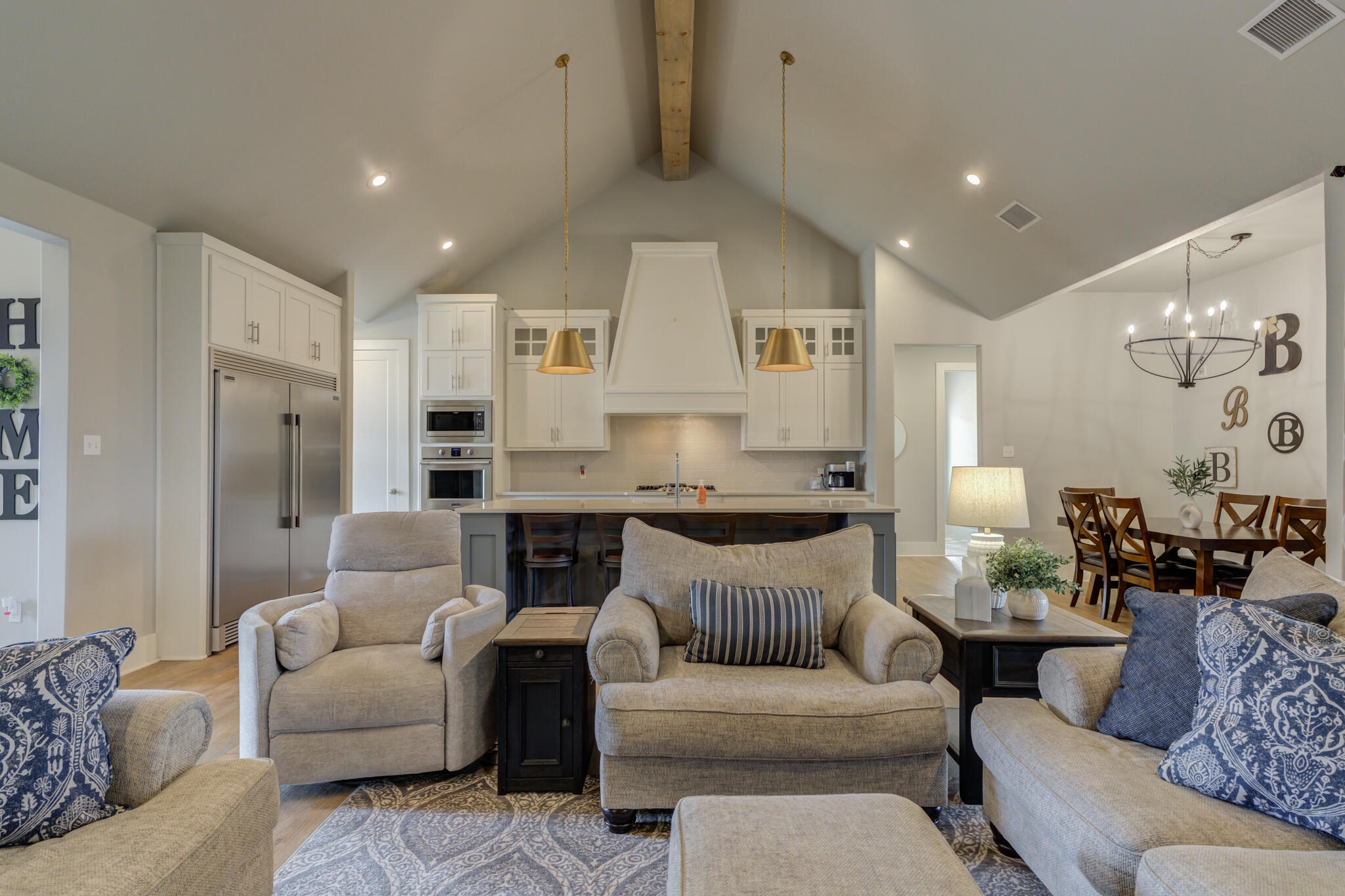 3918 137th Street Lubbock, TX 79423 - Photo 30 of 64 3918-137th-St_Lubbock-TX_31_Living-Room