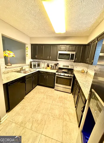 $148,000 | 6428 Pinebark Way, Morrow, GA 30260