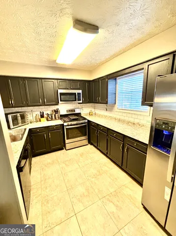 $148,000 | 6428 Pinebark Way, Morrow, GA 30260