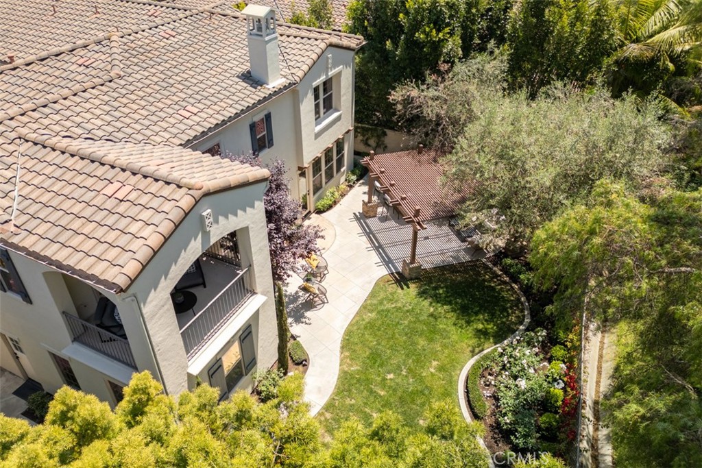 21 Via Nerisa San Clemente, CA 92673 - Photo 43 of 54 front view of a house with a yard