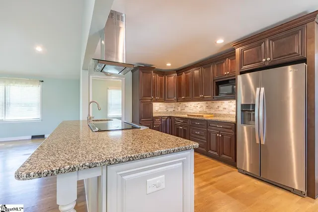 $549,900 | 105 Hillandale Road, Seneca, SC 29672