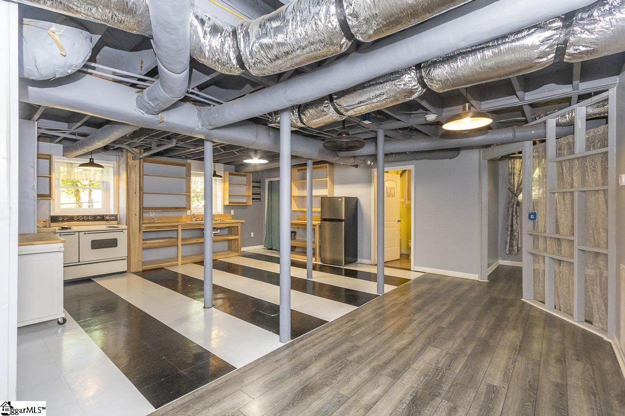 105 Hillandale Road Seneca, SC 29672 - Photo 27 of 48