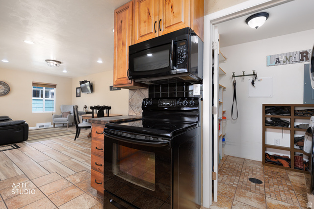 836 700 West Provo, UT 84604 - Photo 11 of 35